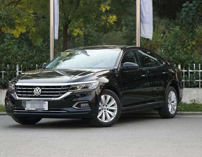 中級轎車